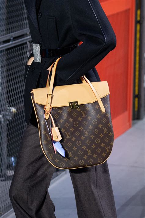 louis vuitton man bags 2019|louis vuitton unisex bag.